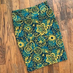 Lularoe Cassie skirt - Sz M
